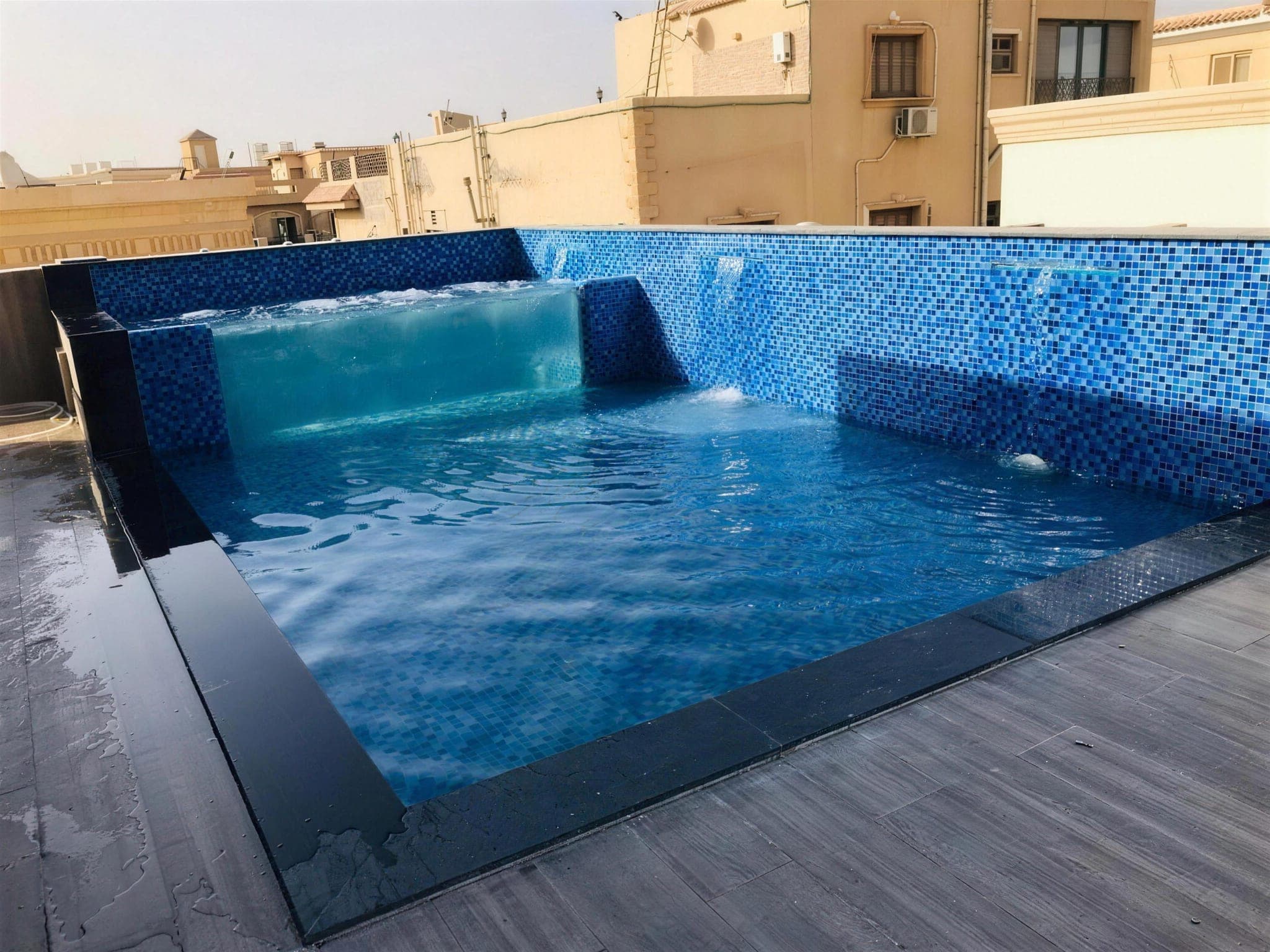 Overflow Pool